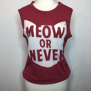 Kitten muscle tee medium